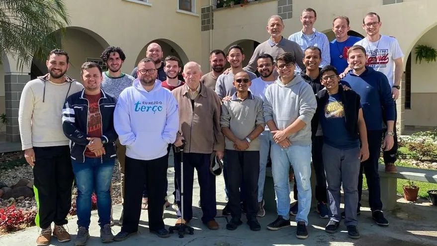 Superior da província Brasil São Paulo (BSP), Padre Eli Lobato dos Santos, scj visita a comunidade do Noviciado.