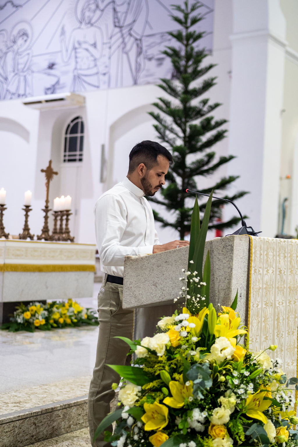 Ordenação Presbiteral P. Anderson Carlos da Silva Viana, SCJ
