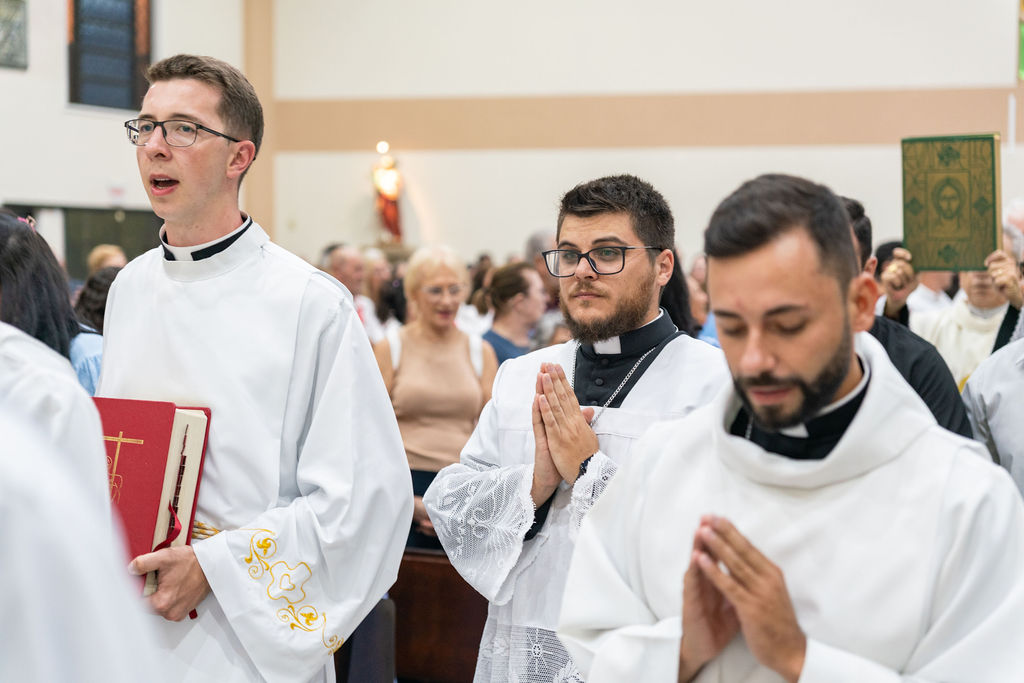 Profissão perpétua e Diaconado do Fr. Tiago Junior Waier