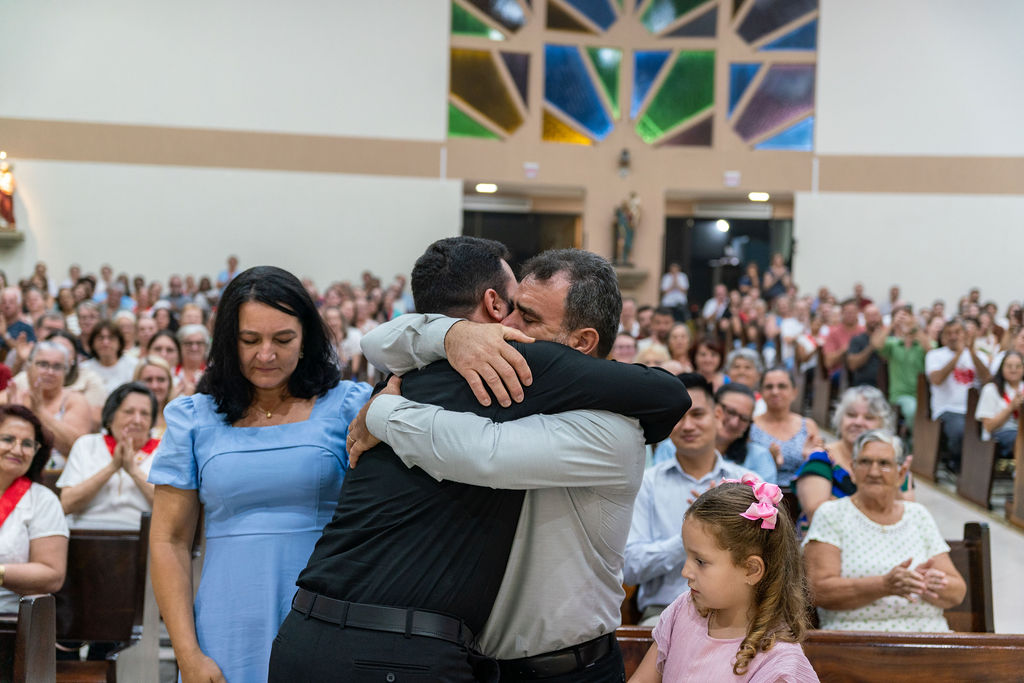 Profissão perpétua e Diaconado do Fr. Tiago Junior Waier