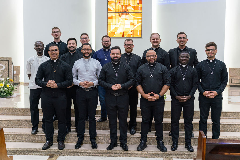 Profissão perpétua e Diaconado do Fr. Tiago Junior Waier