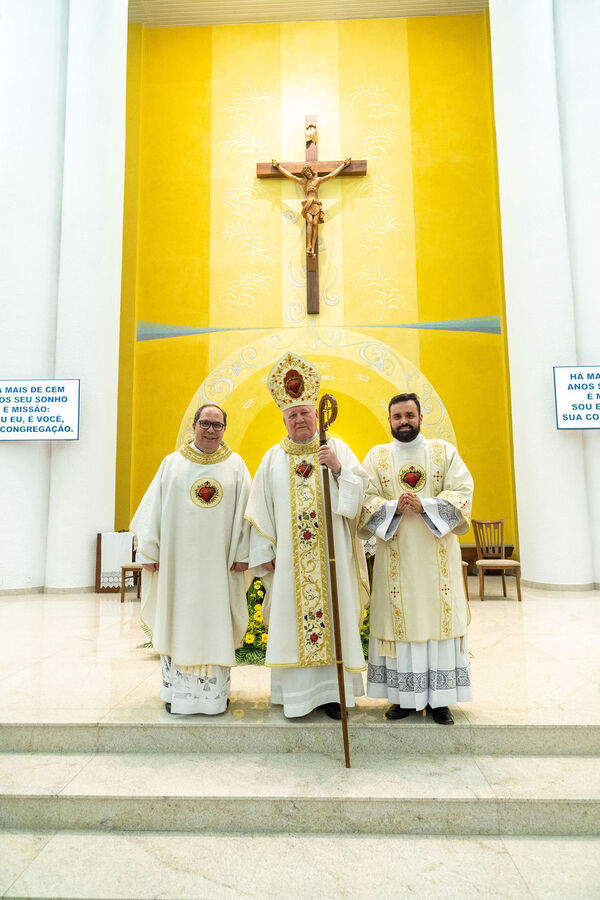 Profissão perpétua e Diaconado do Fr. Tiago Junior Waier