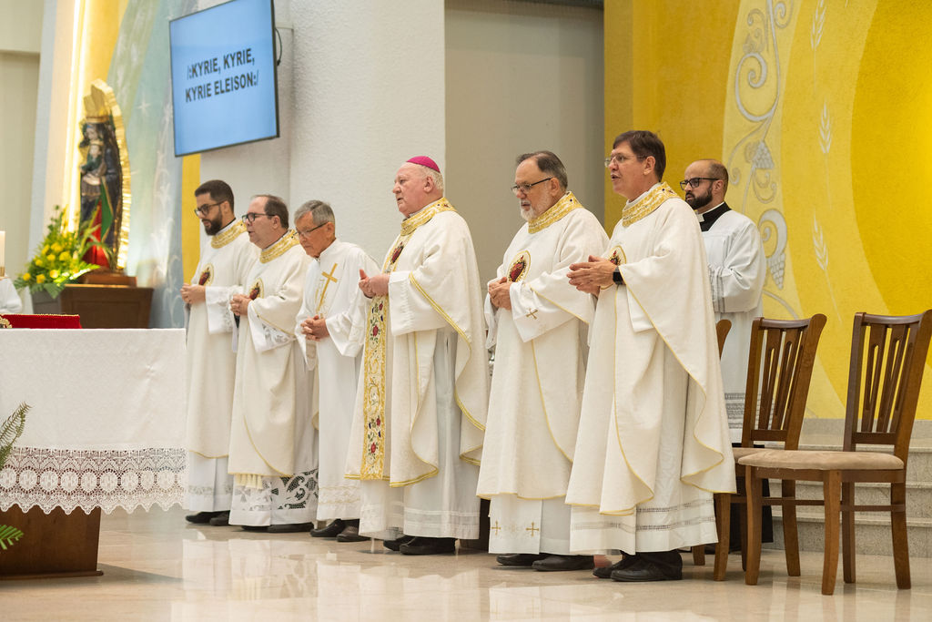 Profissão perpétua e Diaconado do Fr. Tiago Junior Waier