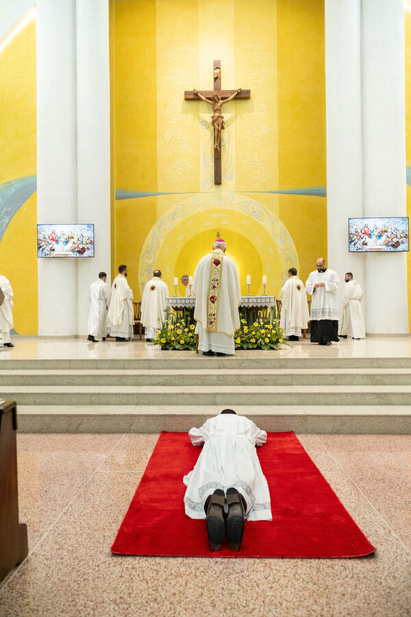 Profissão perpétua e Diaconado do Fr. Tiago Junior Waier