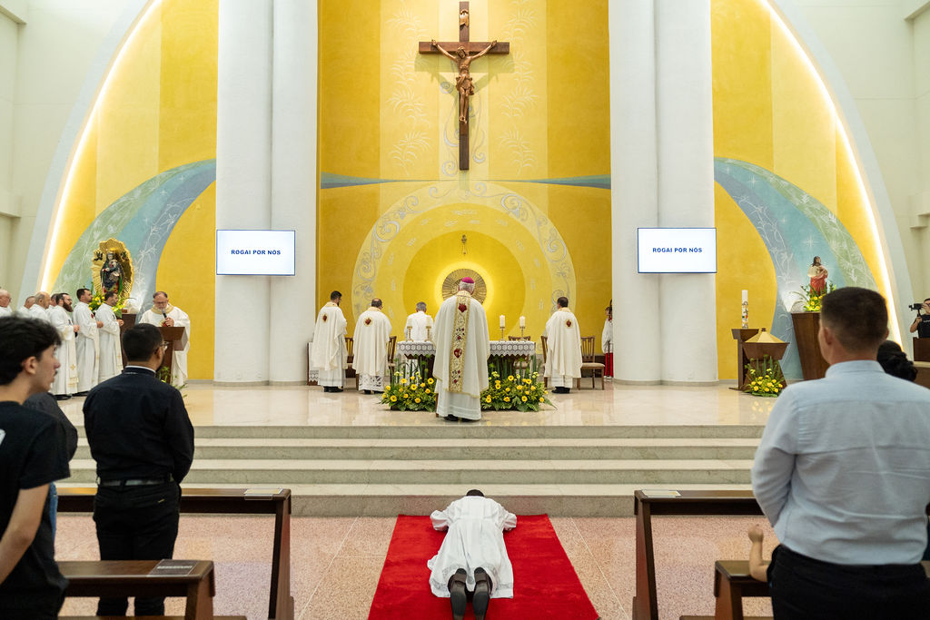 Profissão perpétua e Diaconado do Fr. Tiago Junior Waier