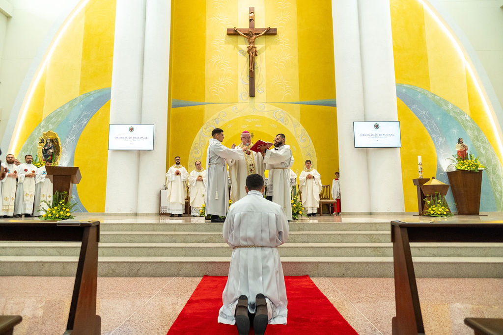 Profissão perpétua e Diaconado do Fr. Tiago Junior Waier