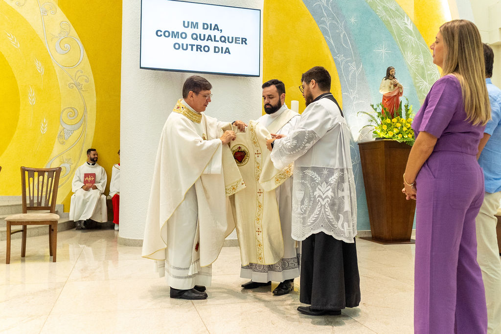 Profissão perpétua e Diaconado do Fr. Tiago Junior Waier