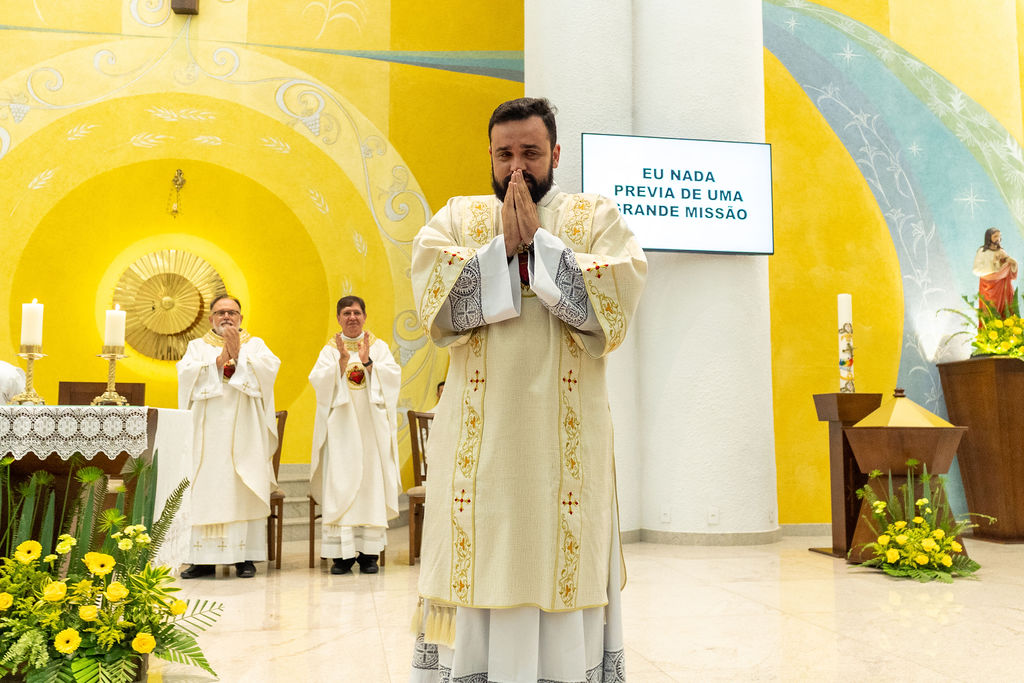 Profissão perpétua e Diaconado do Fr. Tiago Junior Waier