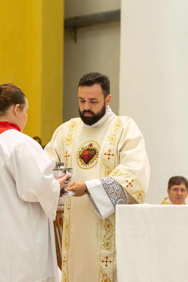 Profissão perpétua e Diaconado do Fr. Tiago Junior Waier