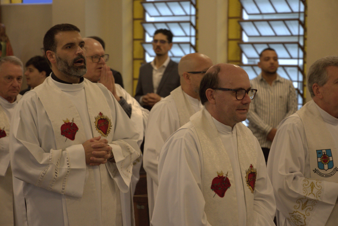 Província BRM celebra a Solenidade do Sagrado Coração de Jesus com encontro de formandos e religiosos