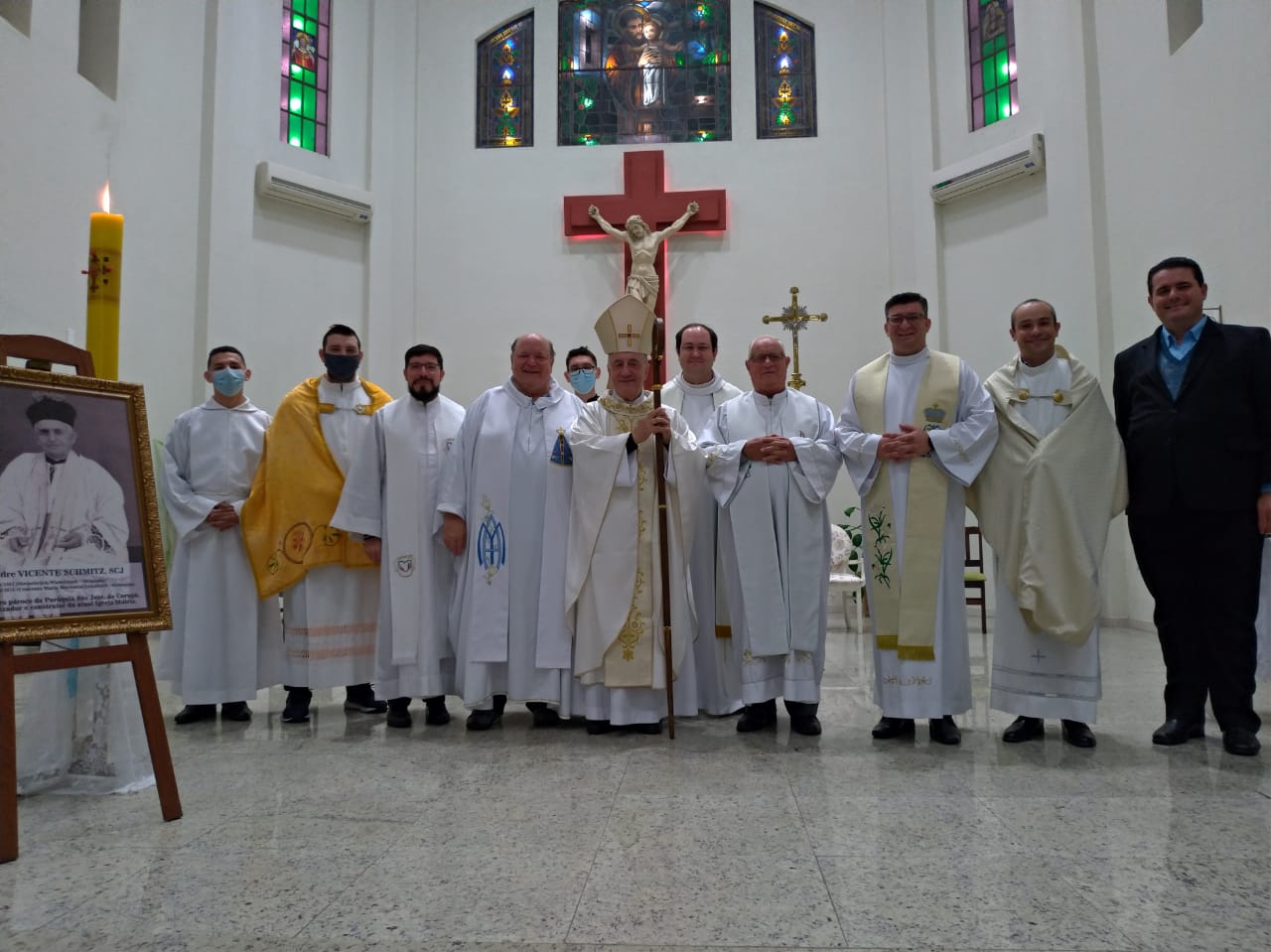 HOMENAGENS AO PADRE VICENTE SCHMITZ, SCJ