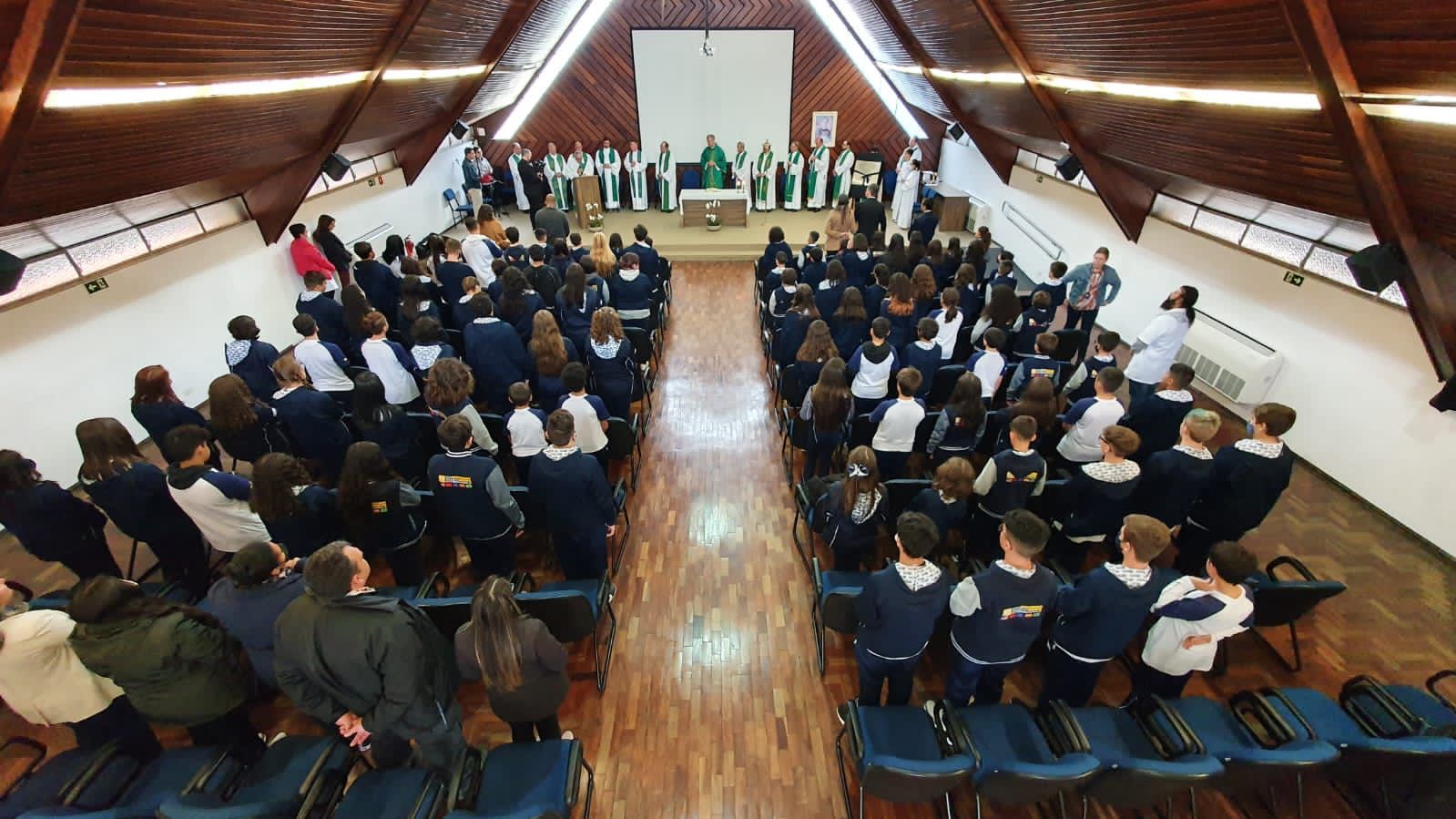 Instituto Dehonista completa 50 anos de atividades em Curitiba-Pr