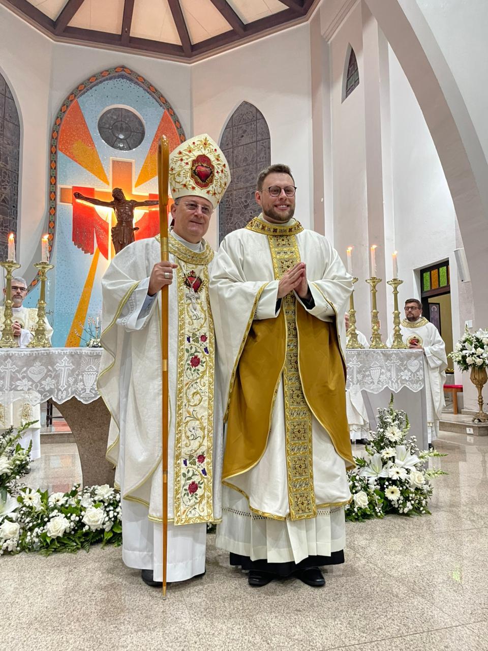 Diácono Leonardo Jacomelli, SCJ, é ordenado sacerdote em Ituporanga