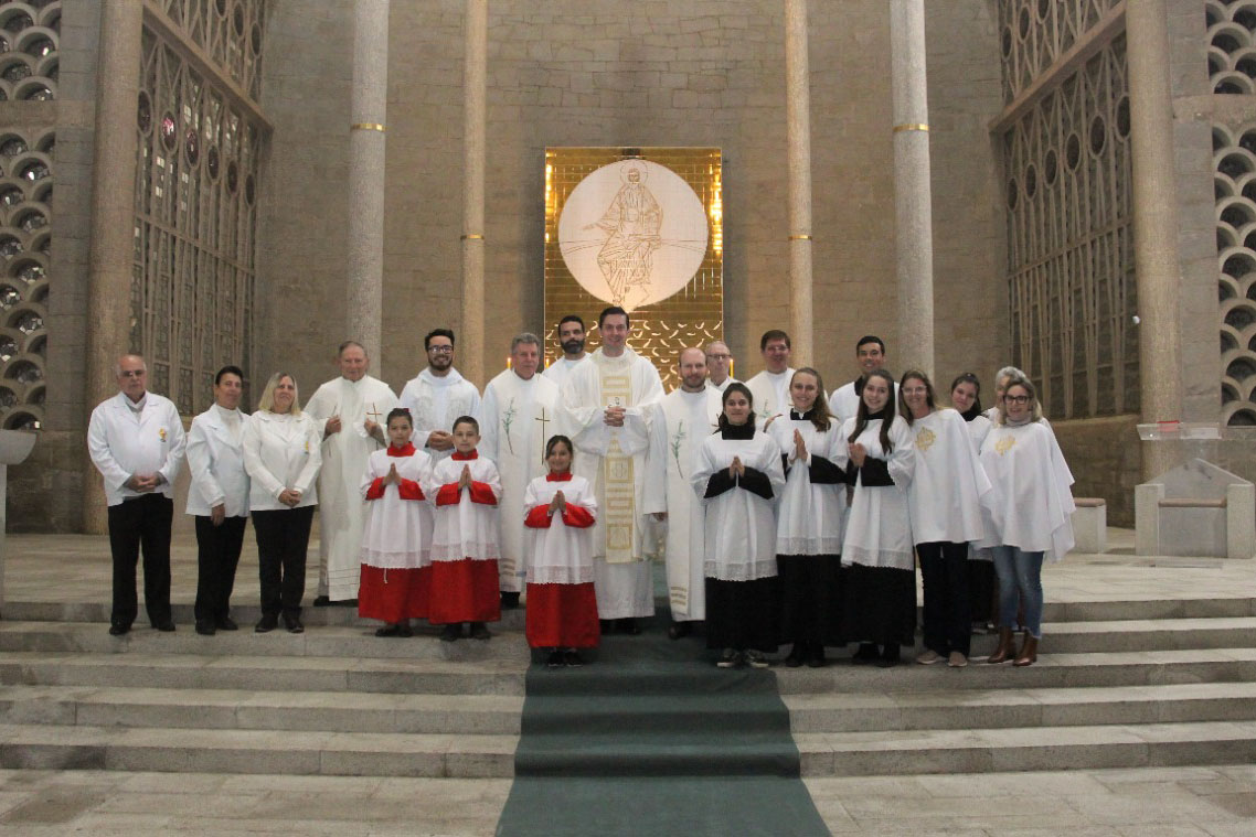 Paróquia São Luís Gonzaga celebra missa em honra ao padroeiro