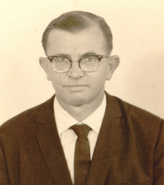 Pe. Adelino Effting, SCJ